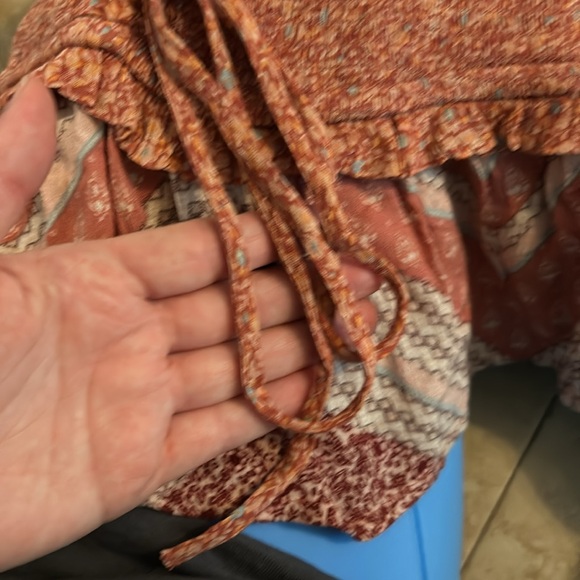 AE Patterned Crop Top - Picture 6 of 6